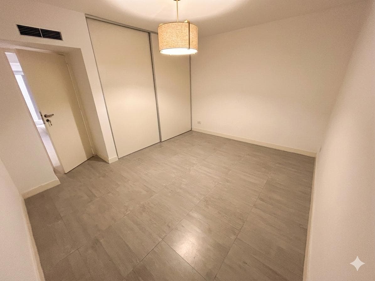 3-room penthouse for sale in Saavedra with its own terrace