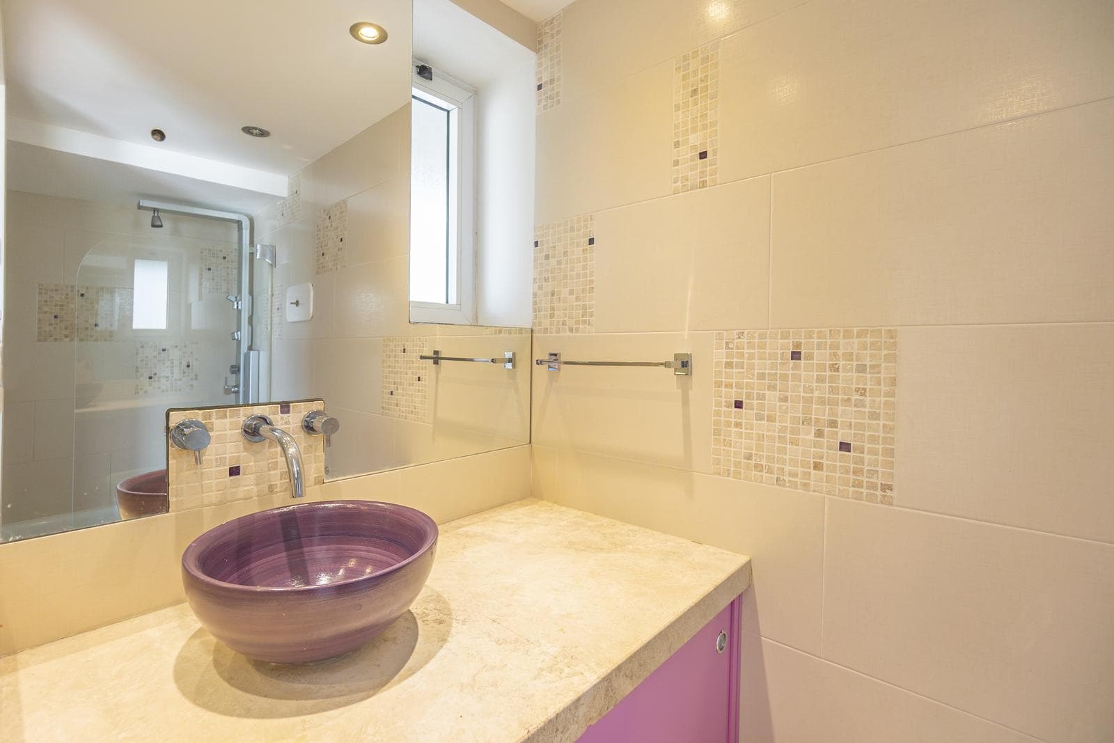 APARTMENT WITH A TERRACE IN RECOLETA