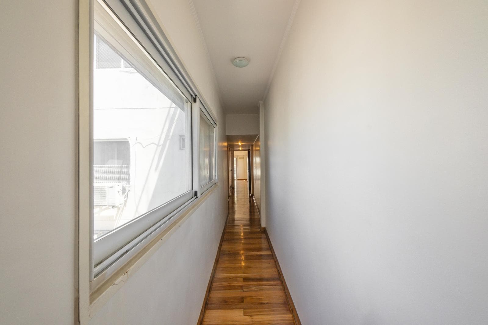 APARTMENT WITH A TERRACE IN RECOLETA