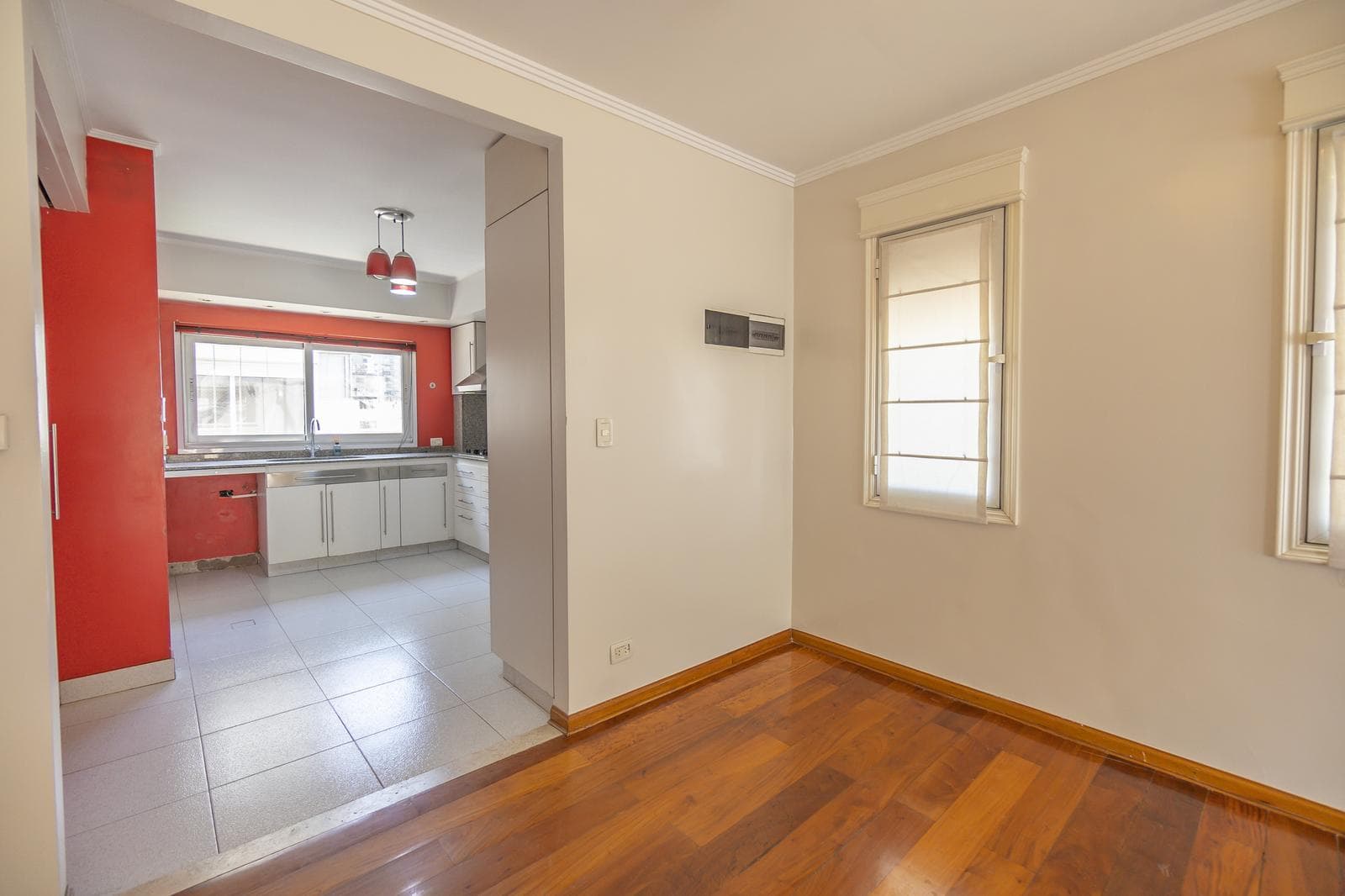 APARTMENT WITH A TERRACE IN RECOLETA