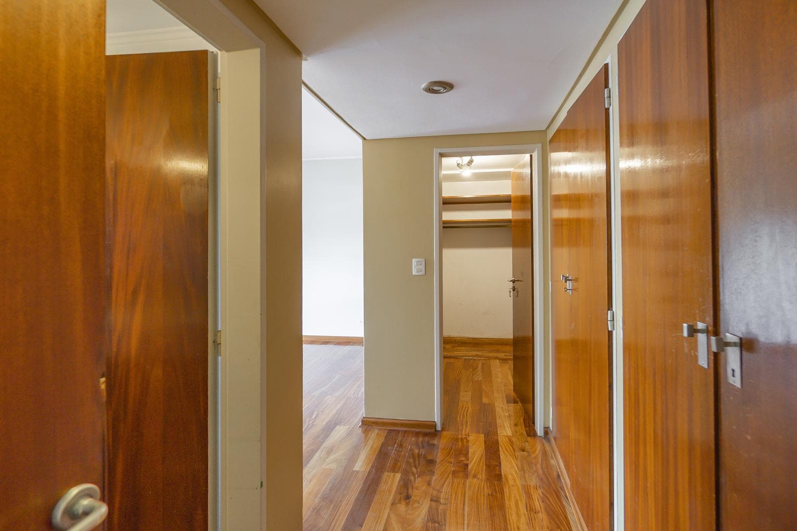 APARTMENT WITH A TERRACE IN RECOLETA