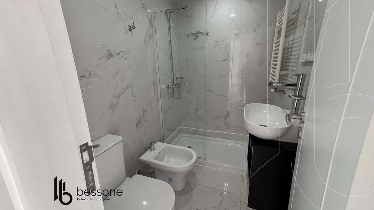 3-Bedroom Apartment in La Perla with Garage and Amenities