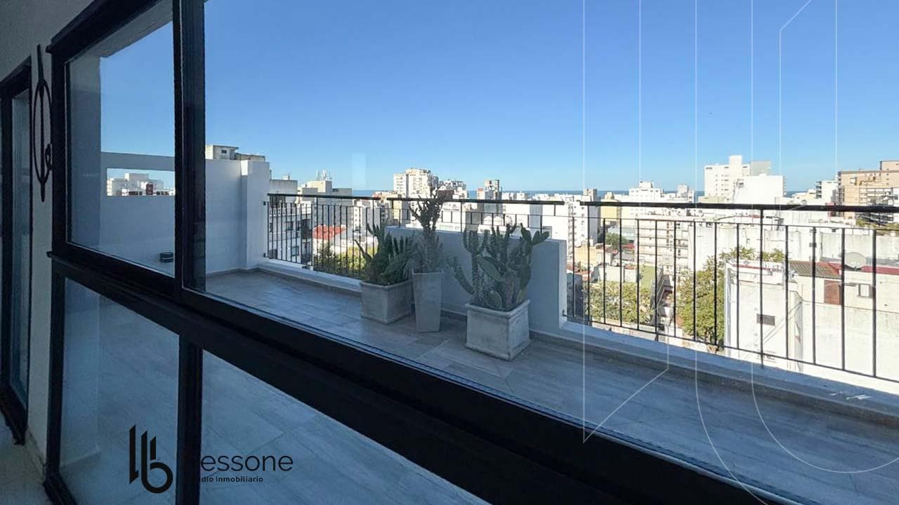 3-Bedroom Apartment in La Perla with Garage and Amenities