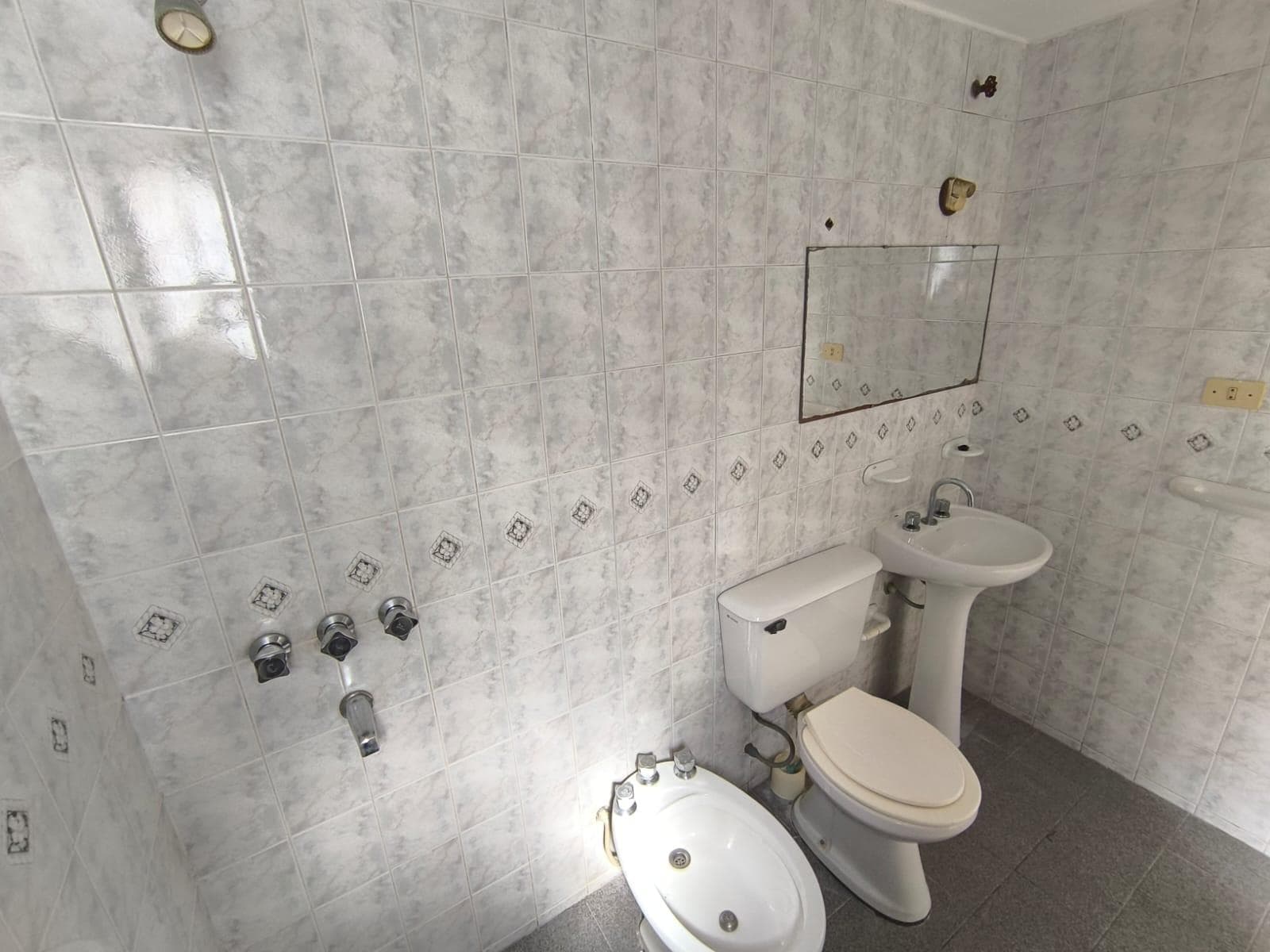 4-BEDROOM HOUSE FOR SALE IN LAS PALMAS