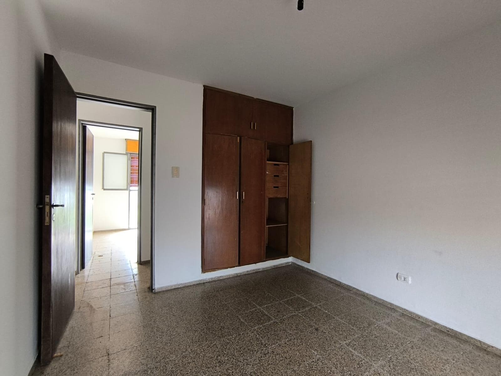 4-BEDROOM HOUSE FOR SALE IN LAS PALMAS