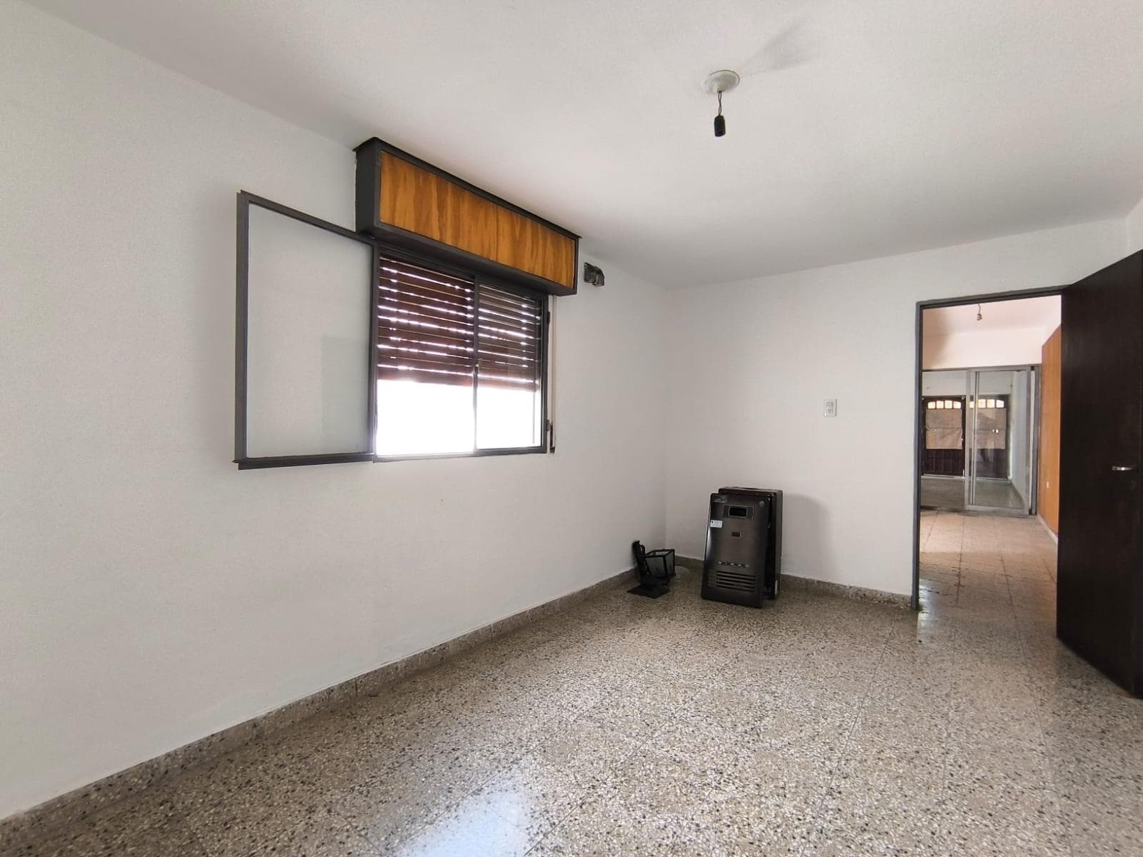 4-BEDROOM HOUSE FOR SALE IN LAS PALMAS