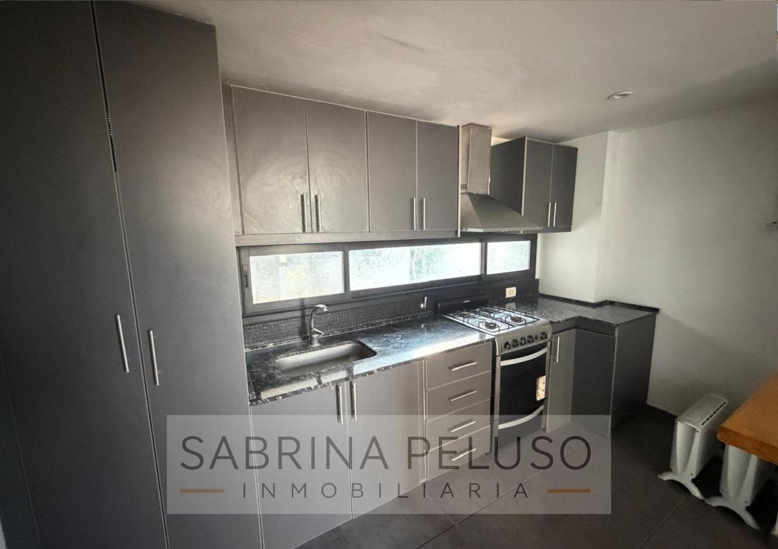 2-room apartment for sale - Downtown Moreno - 100 Bossi Street
