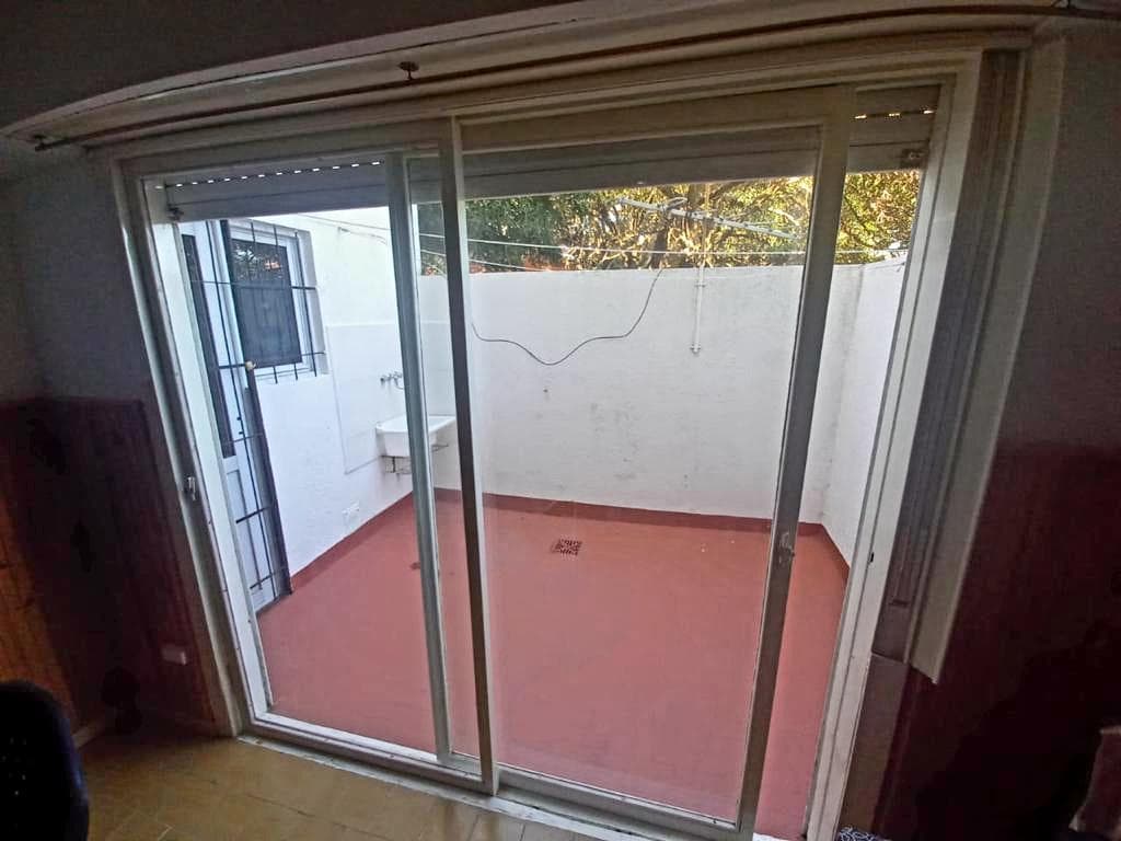 Opportunity in Punta Mogotes: 1-bedroom apartment (with a partitionable layout) and patio for sale just a few meters from the ocean