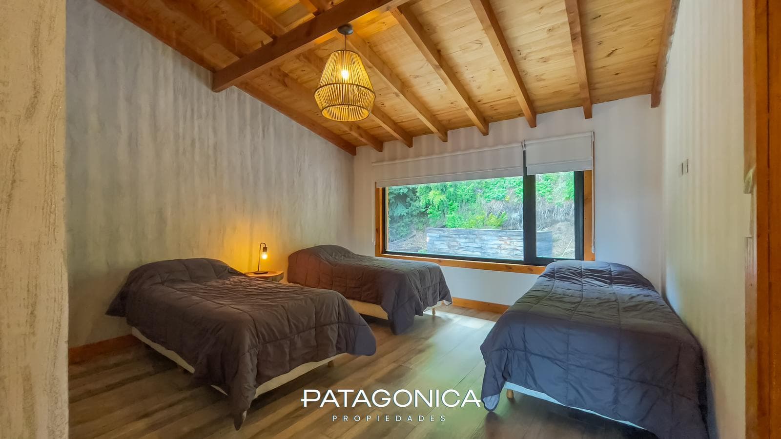 FOR SALE: 4-room furnished apartment, 140 m², UF 3, with a view of the lake, Villa La Angostura