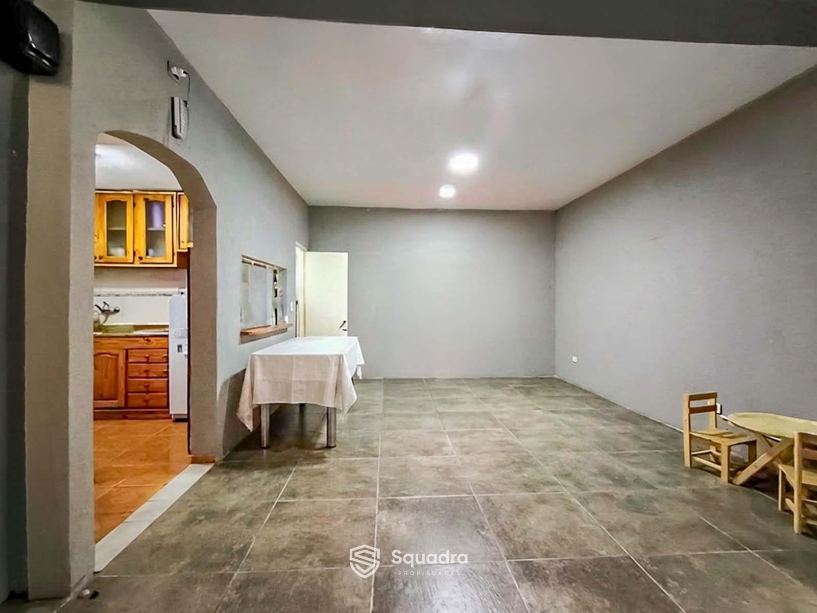 FOR SALE | TRADE - 2-bedroom house with garage and balcony - Azcuénaga, Rosario.