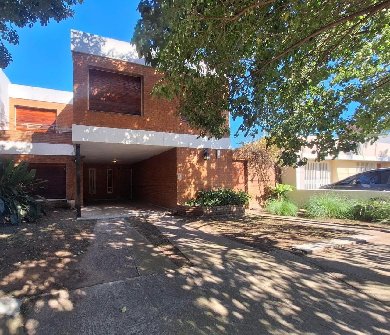 HOUSE FOR SALE IN TABLADA PARK: 6 BEDROOMS, Eligible for Financing