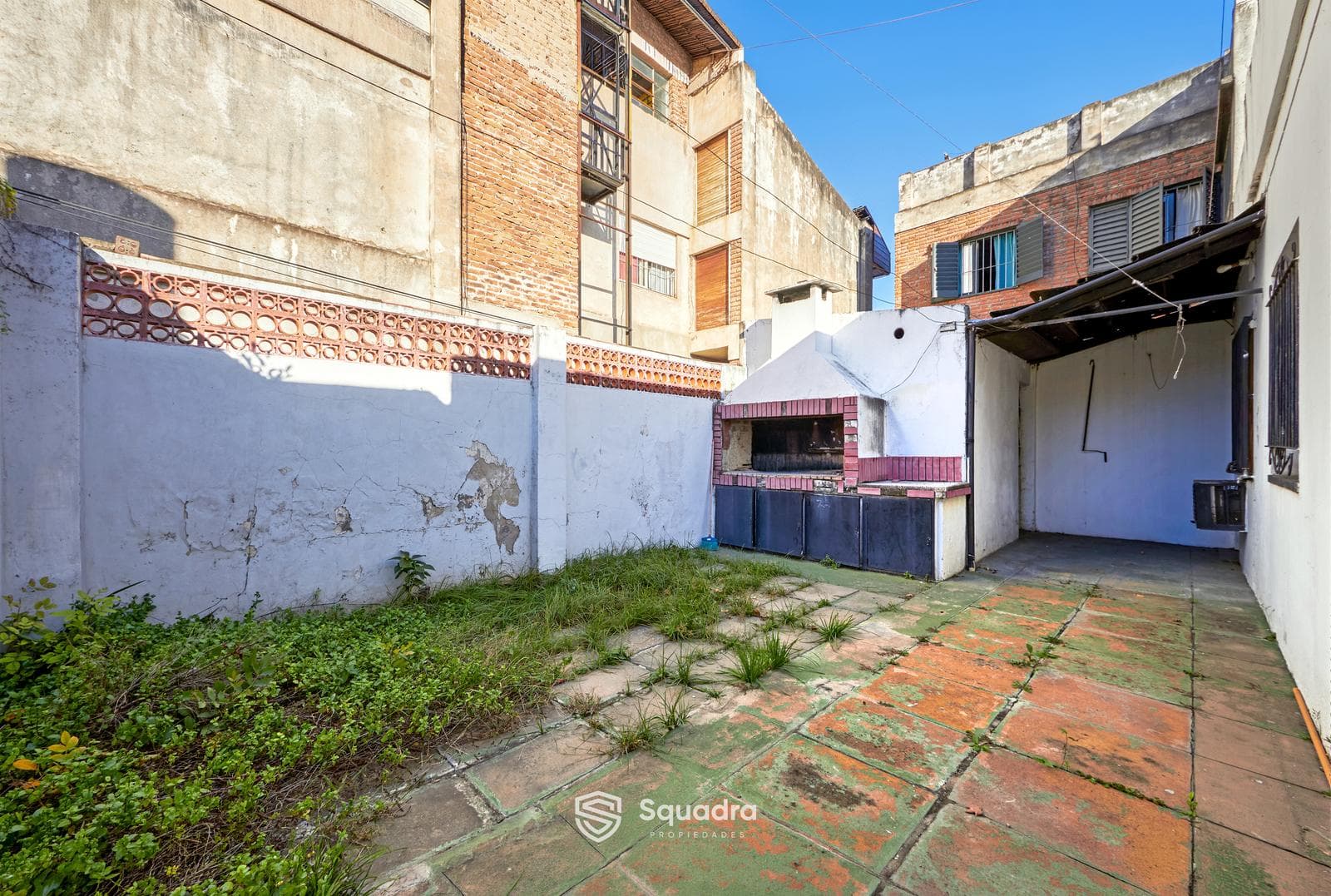 FOR SALE - 3-bedroom house with 2 patios - España y Hospitales neighborhood, Rosario. - QUALIFIES FOR A MORTGAGE.
