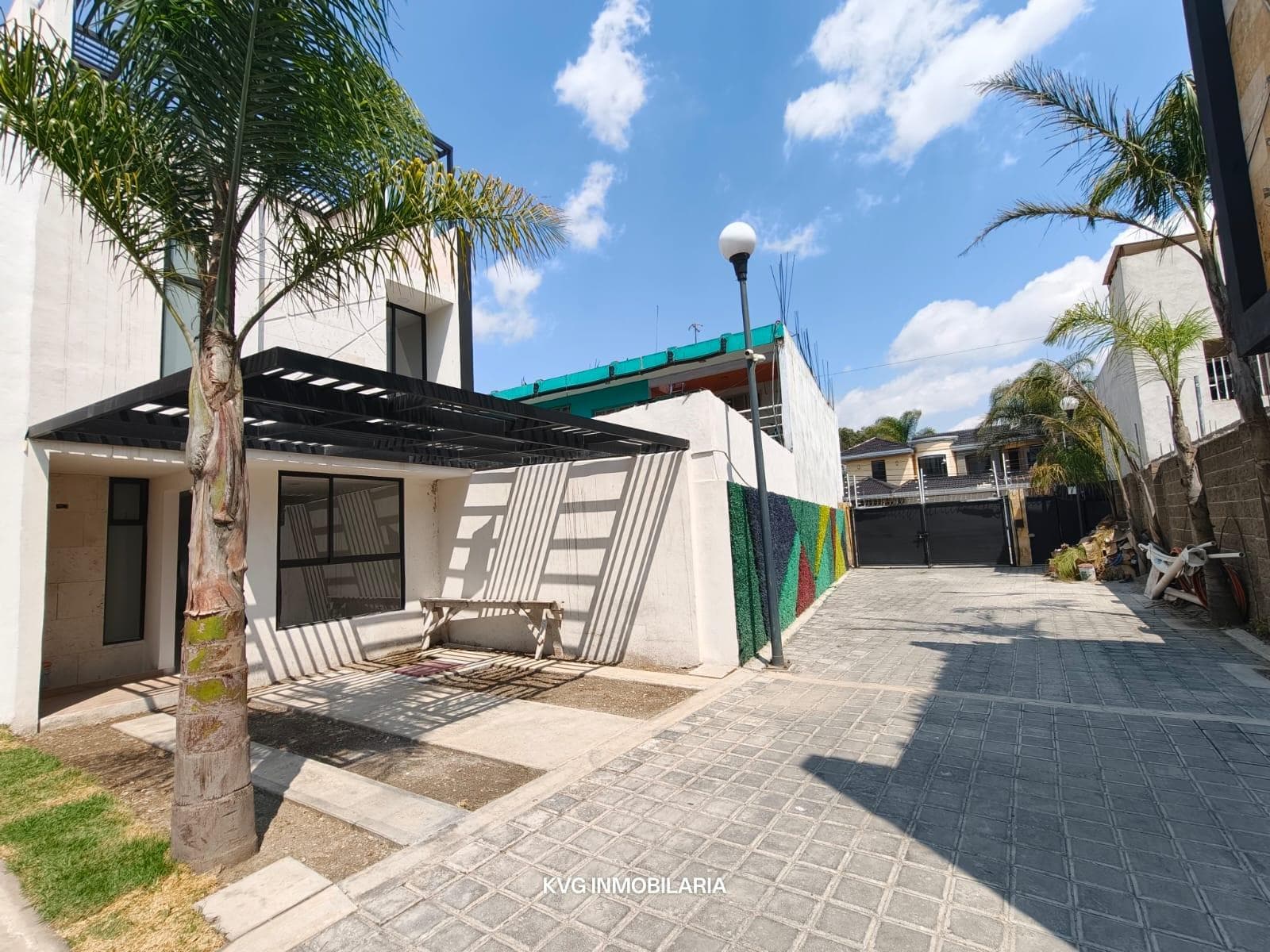 House for Sale in Valdore, Cuautlancingo, Puebla