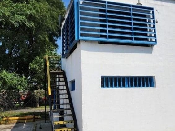 FOR SALE: 1,100 m² industrial warehouse in Arroyito, Córdoba