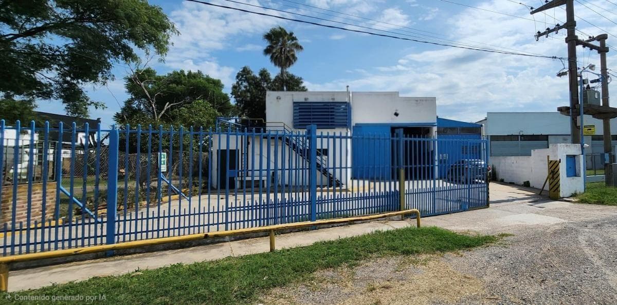 FOR SALE: 1,100 m² industrial warehouse in Arroyito, Córdoba