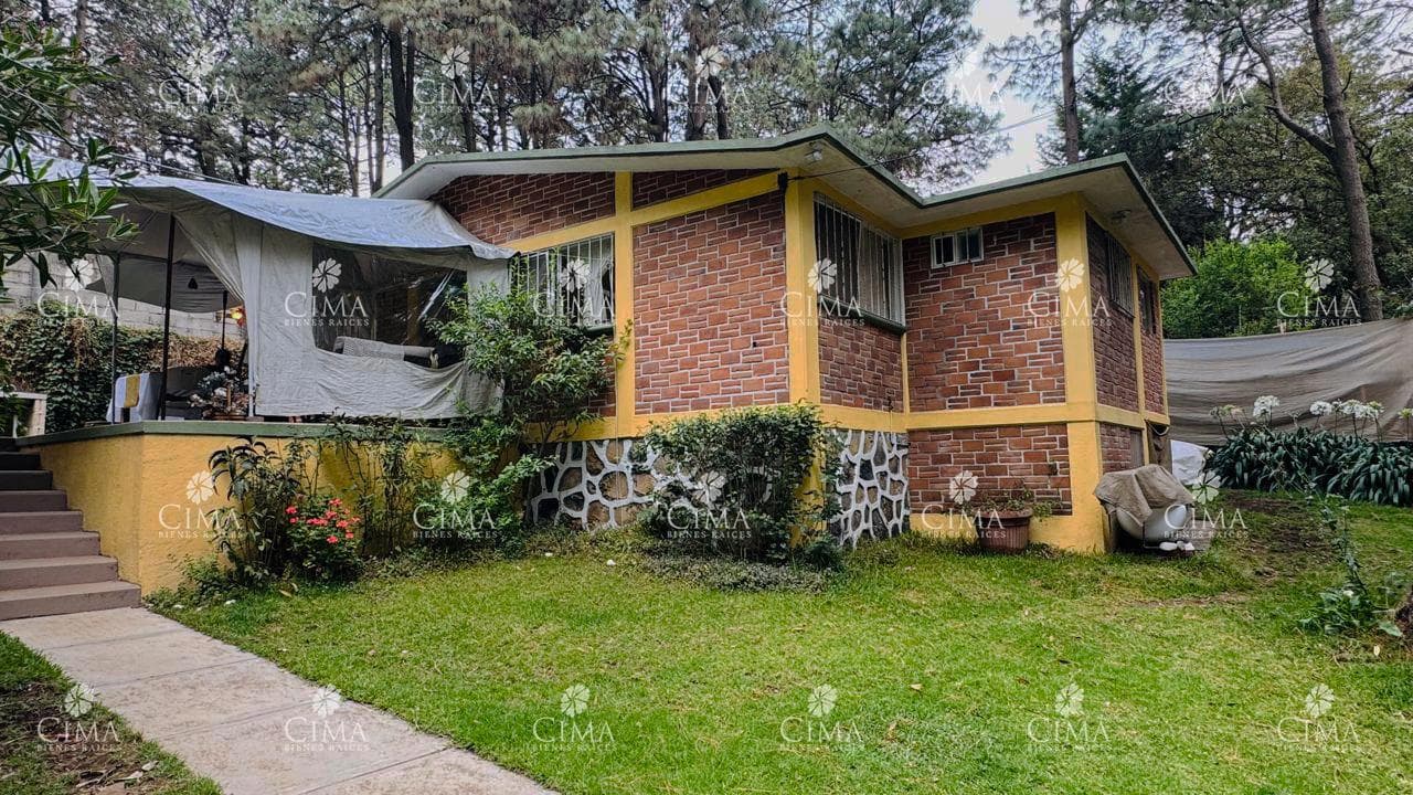 Venta casa en San José de la Montaña - V395