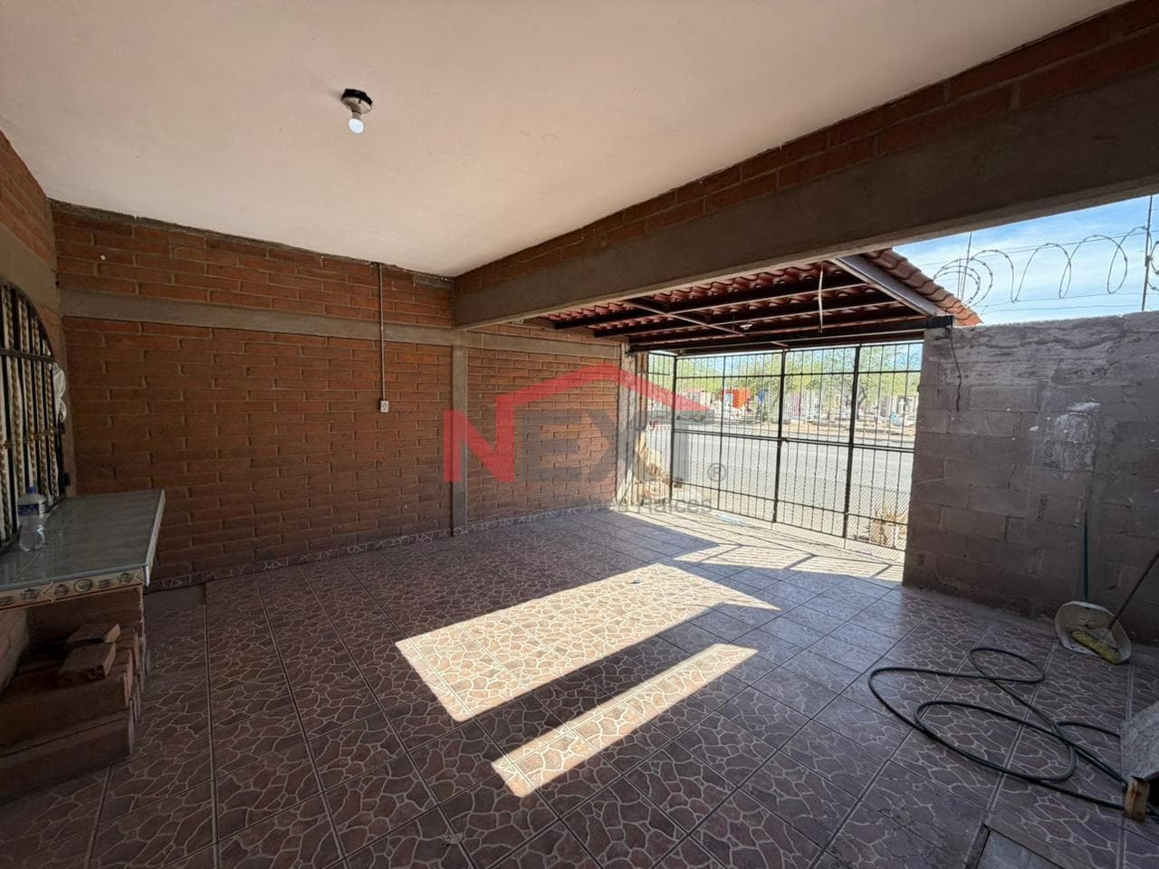 CASA EN VENTA EN COL. VILLA MERCEDES