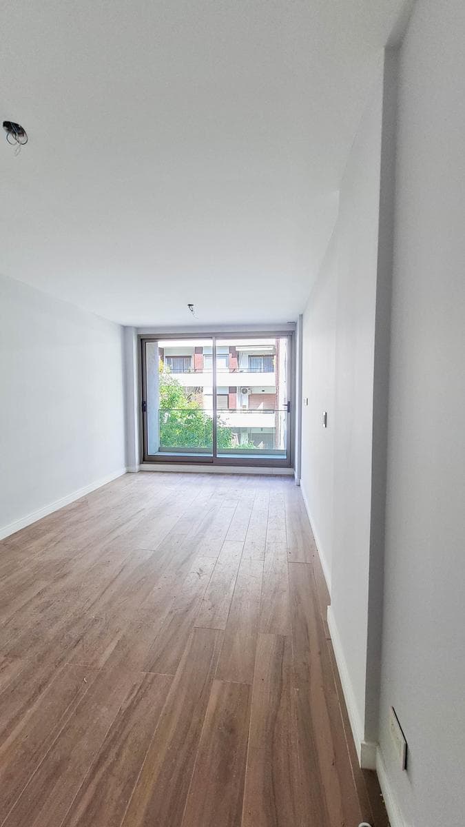 3-room apartment for sale in Palermo.
