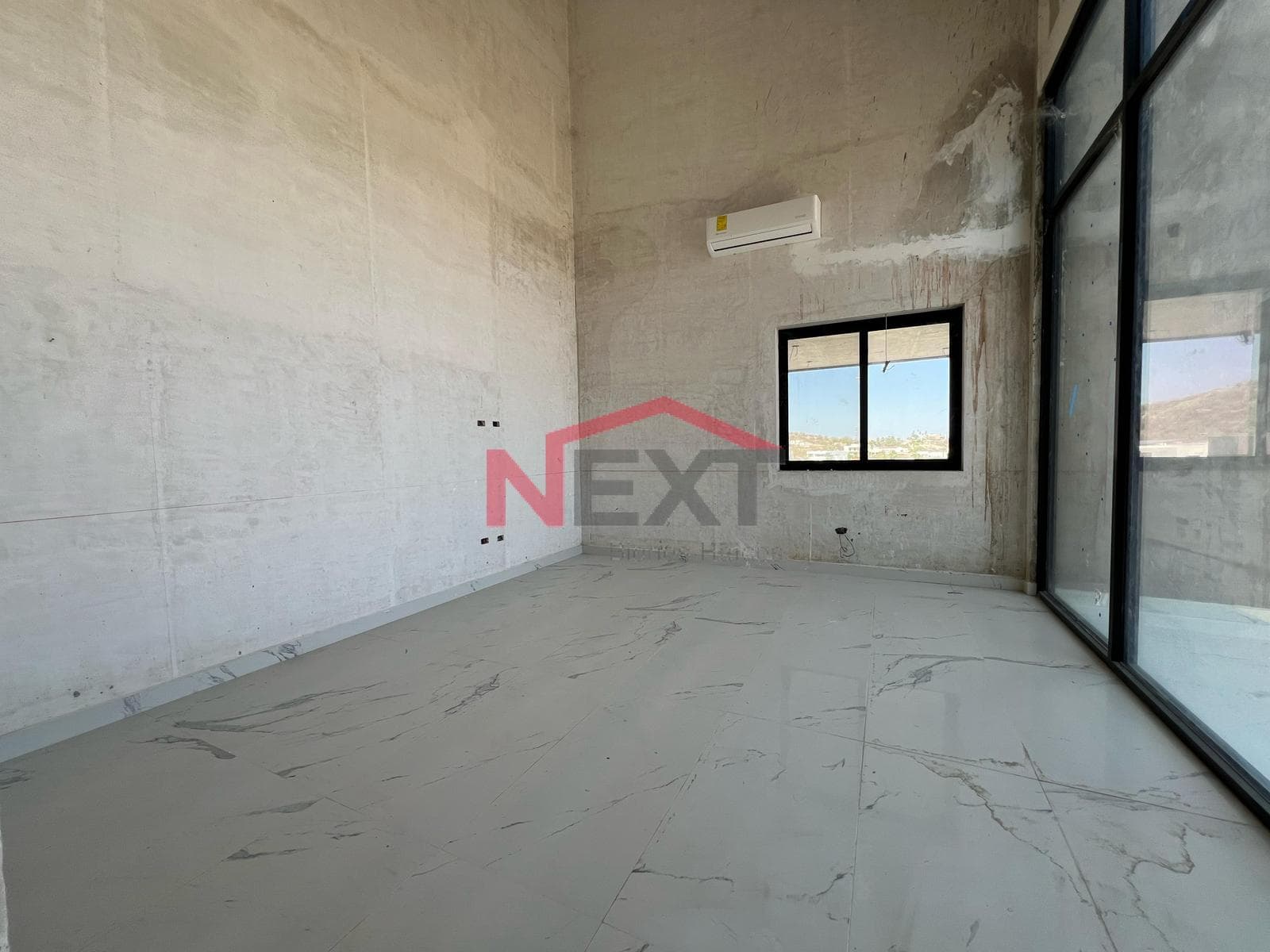 HOUSE FOR SALE IN A RESIDENTIAL ESTATE