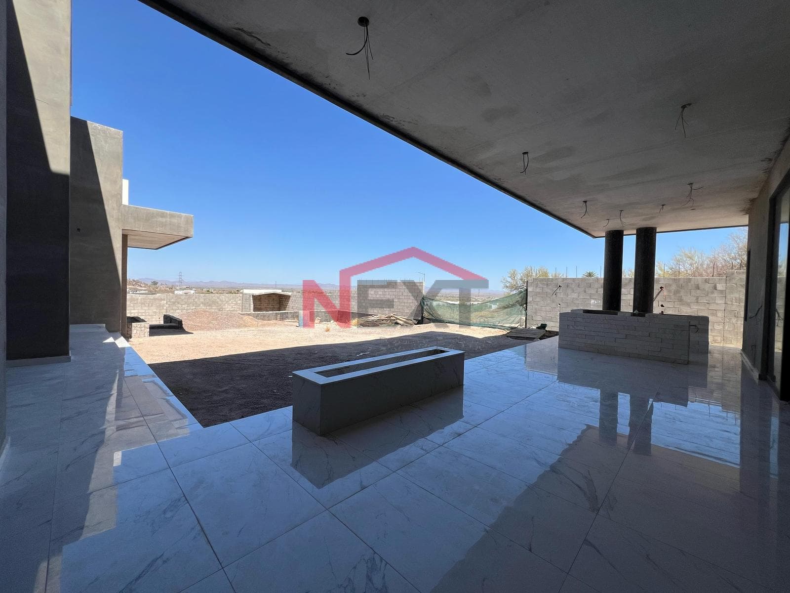 HOUSE FOR SALE IN A RESIDENTIAL ESTATE
