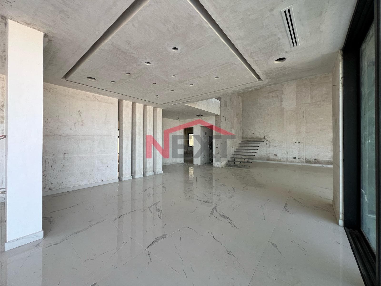 HOUSE FOR SALE IN A RESIDENTIAL ESTATE