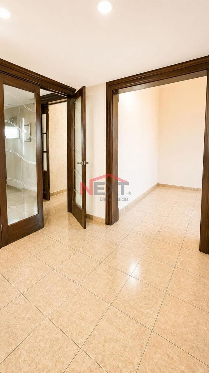 HOUSE FOR SALE IN LA PALOMA II