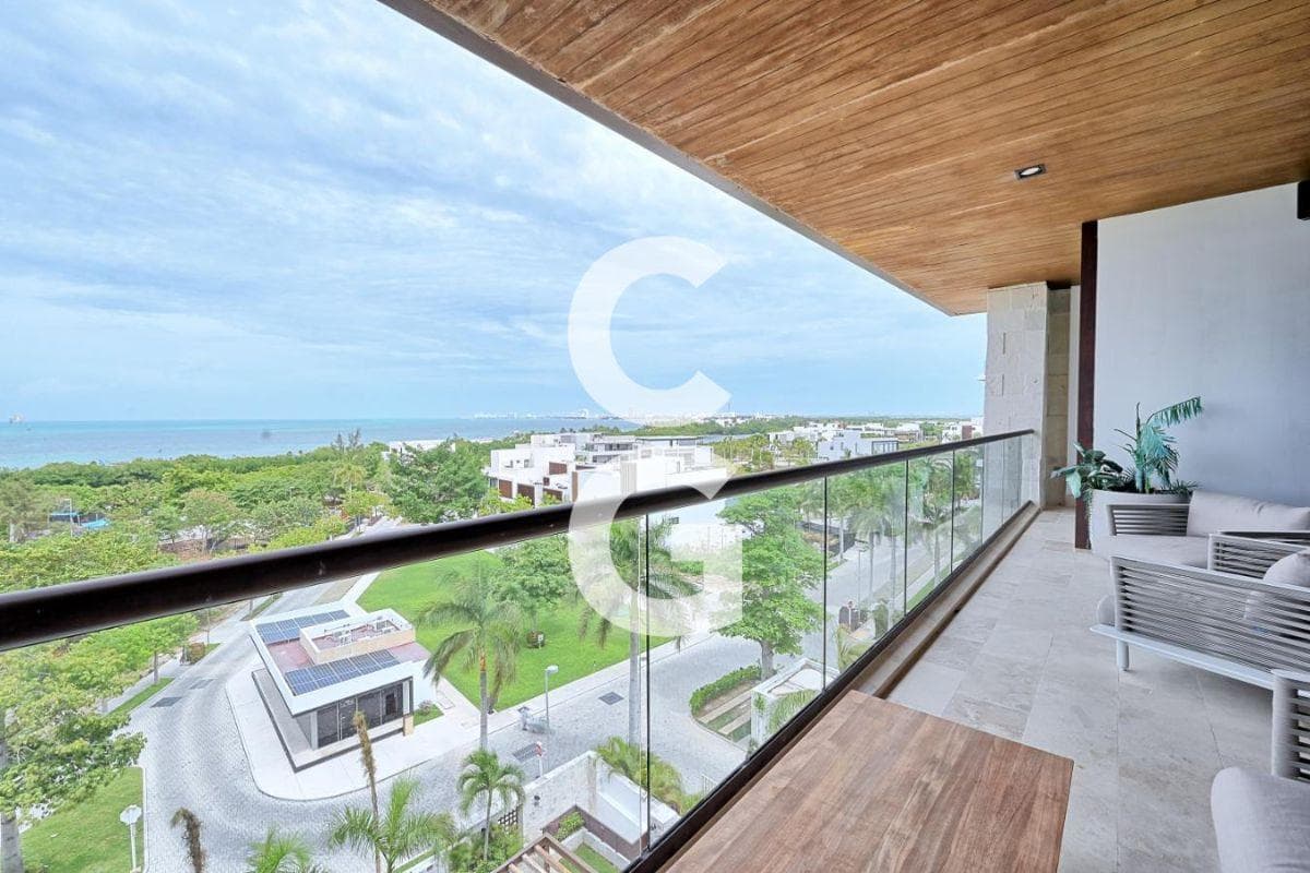 Apartment for Rent and Sale in Cancún, in Punta del Mar, Puerto Cancún, with a Covered Terrace