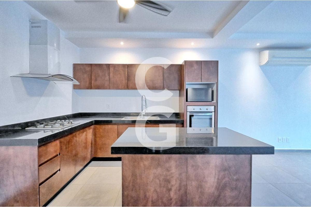 House for Sale in Cancún in the Aqua by Cumbres Residential Complex with a Terrace, Pool, and 3 Bedrooms