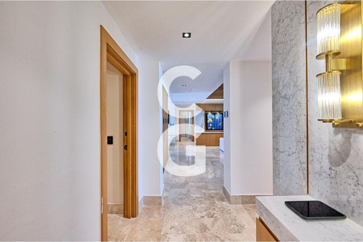 Apartment for Sale in Cancún in the La Amada Residential Complex with Ocean Views and a Rooftop Terrace