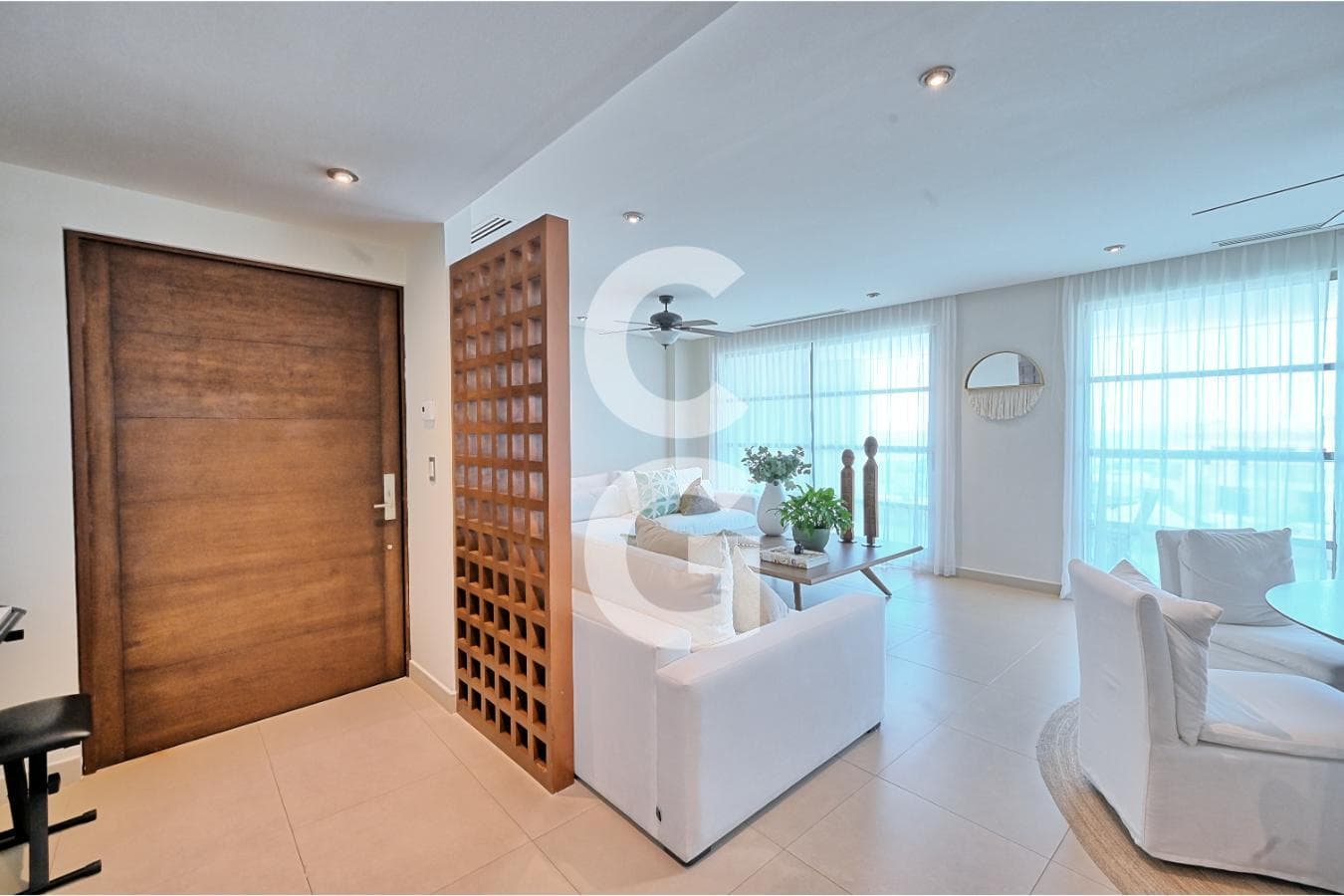 Apartment for Sale in Cancún in Novo Puerto Cancún with a View of the Caribbean Sea