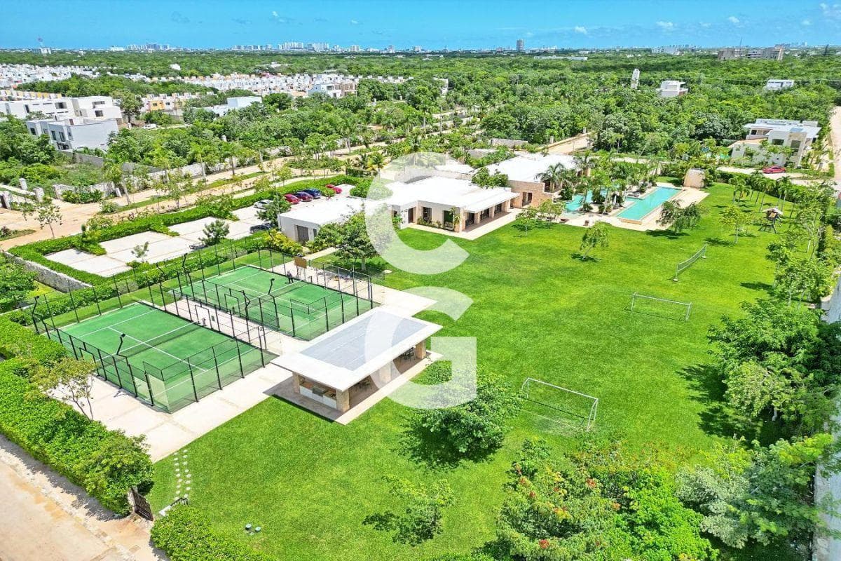 Lot for Sale in Cancun in the Losantos Residential Community with Excellent Amenities