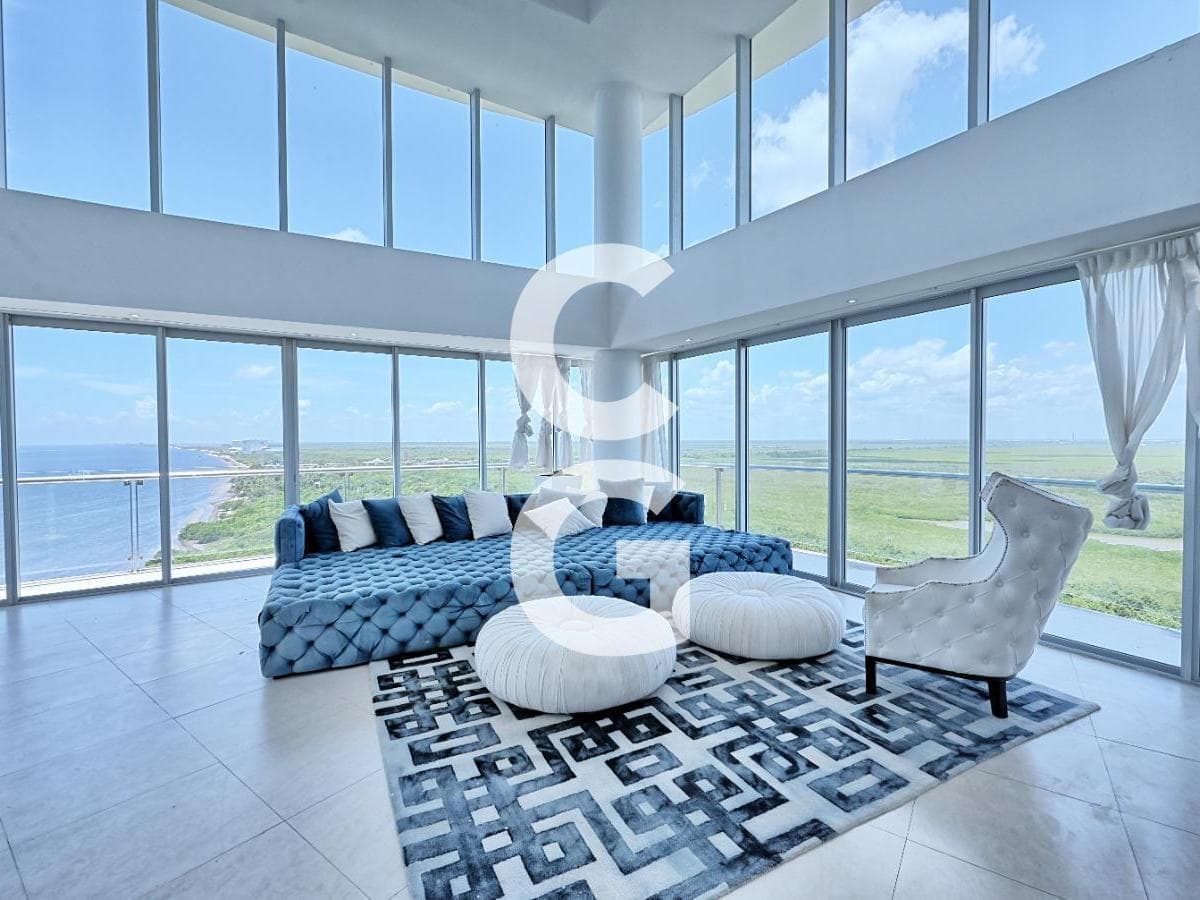 Apartment for Sale in Cancun in the Peninsula Residential Complex with Ocean Views