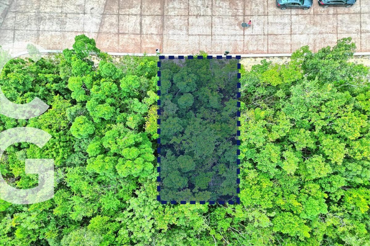 Land for Sale in Cancun in the Altai Residential Community with an Excellent Location