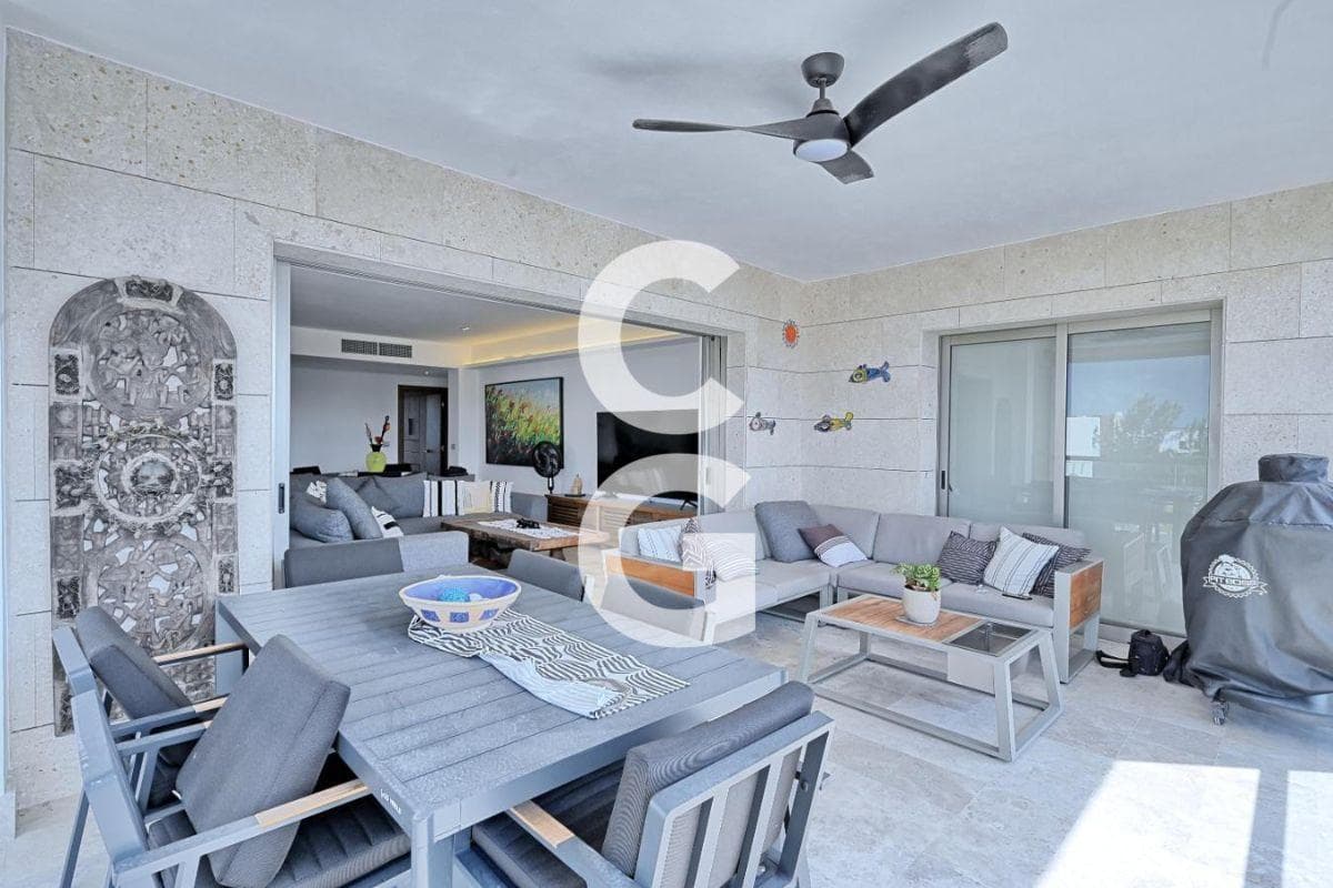 Apartment for Sale in Cancun in the La Amada Residential Complex with a Terrace and Ocean View