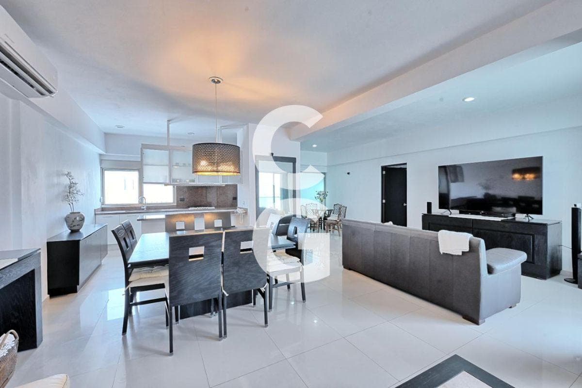 3-Bedroom Condo for Sale in Cancun in the Bonampak Tower