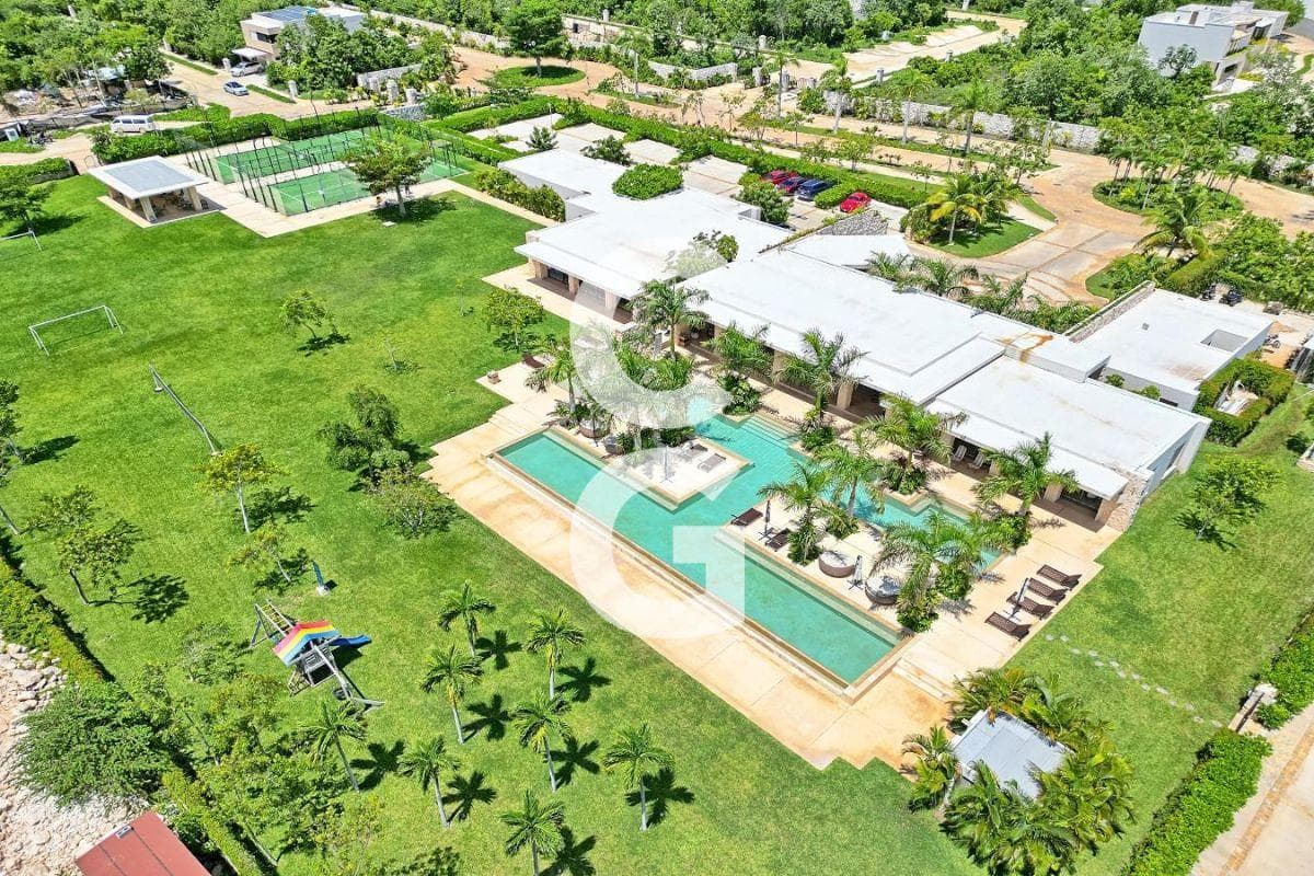 Lot for Sale in Cancun in the Losantos Residential Community with Excellent Amenities