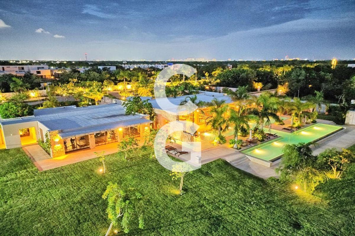 Lot for Sale in Cancun in the Losantos Residential Community with Excellent Amenities
