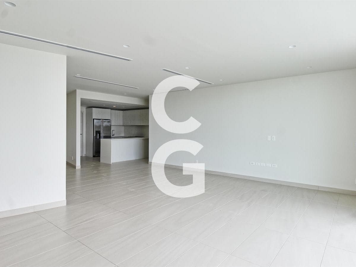 Apartment for Sale and Rent in Cancún at SLS Marina Beach with Ocean Views