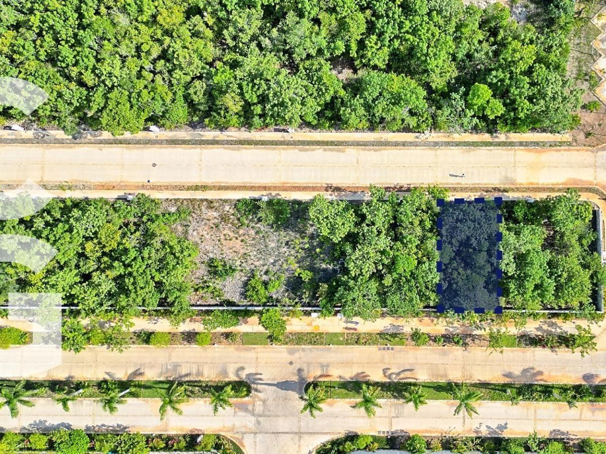 Lot for Sale in Cancun in the Losantos Residential Community with an Excellent Location