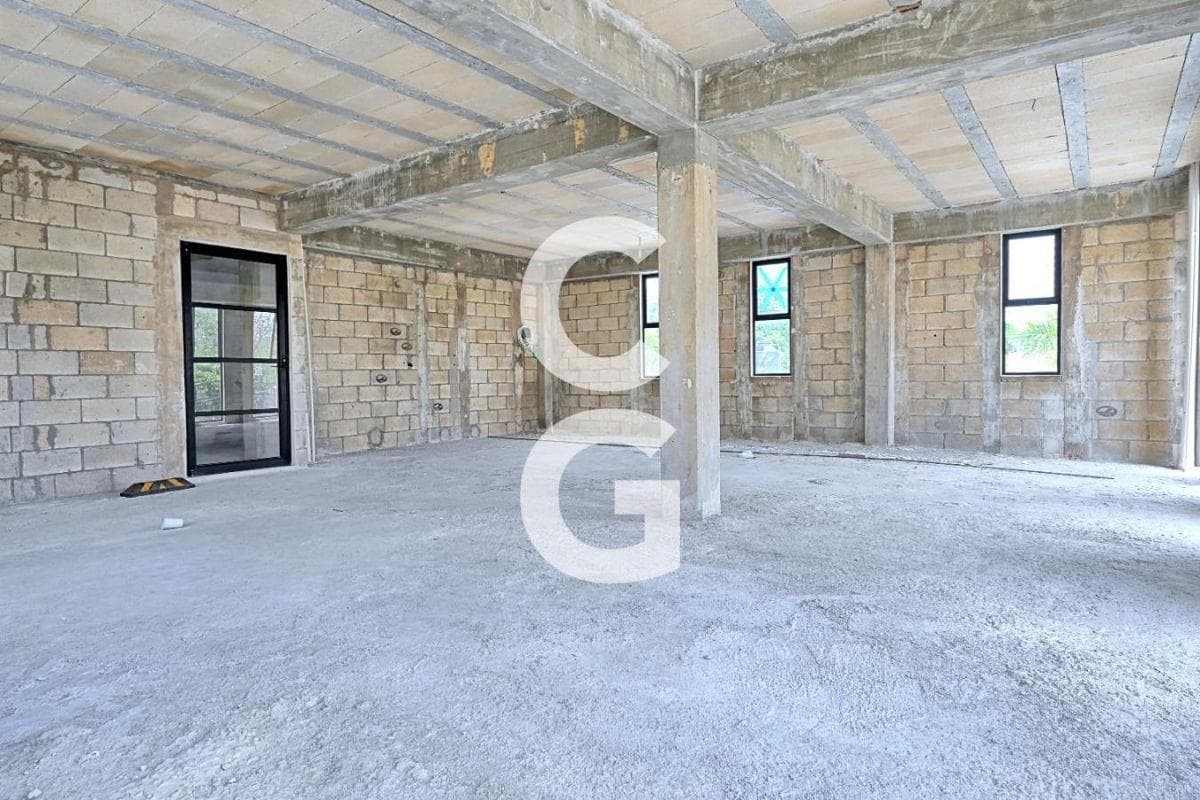 Office for Sale in Cancun in the Torre Mar Residential Complex with an Excellent Location