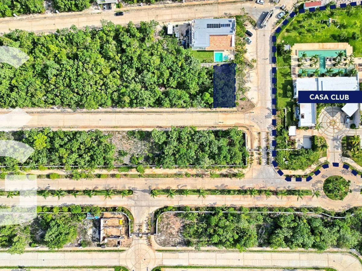 Lot for Sale in Cancun in the Losantos Residential Community with Excellent Amenities