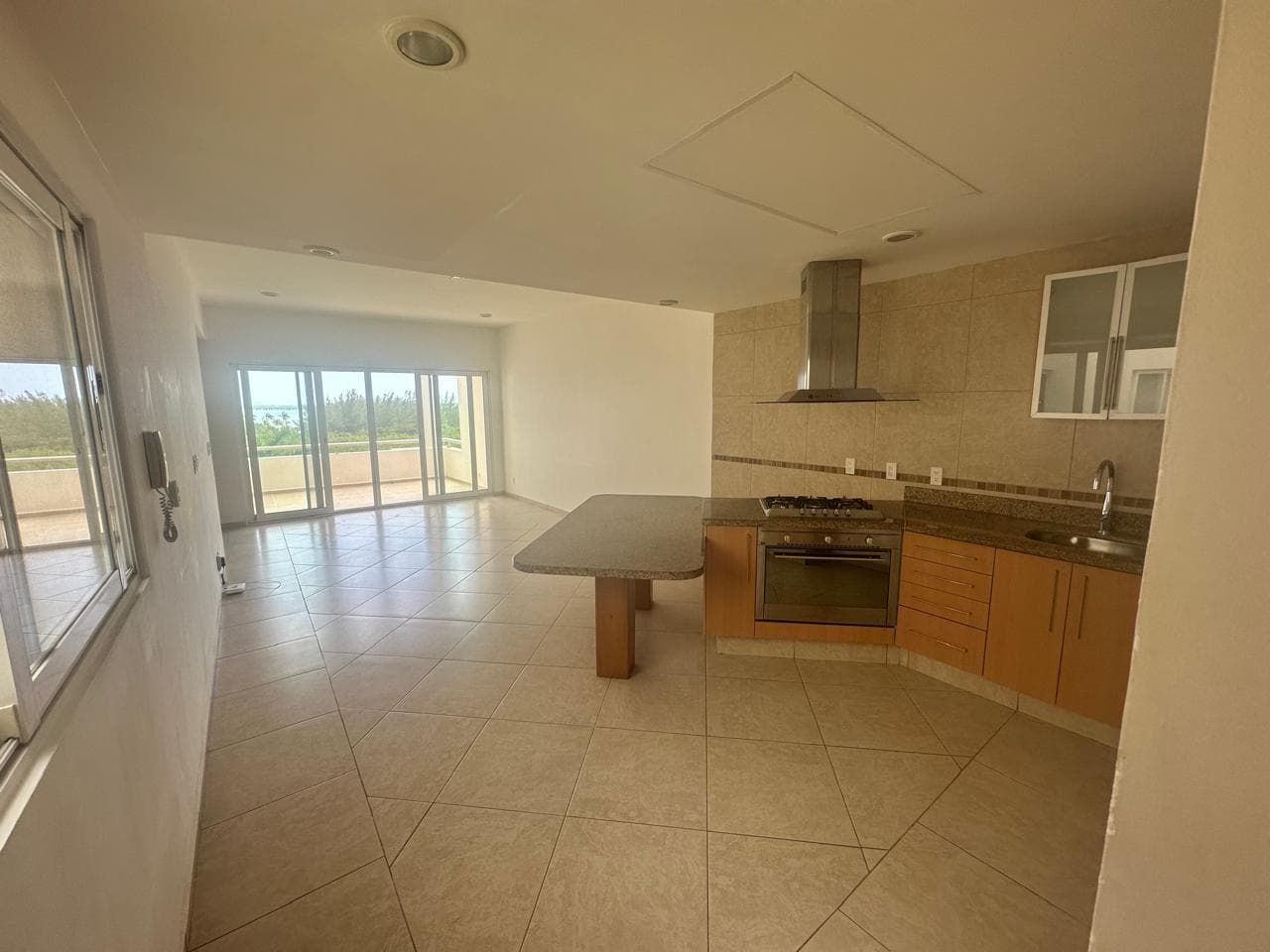 APARTMENT FOR SALE IN CANCÚN | EL TABLE | PRIME LOCATION