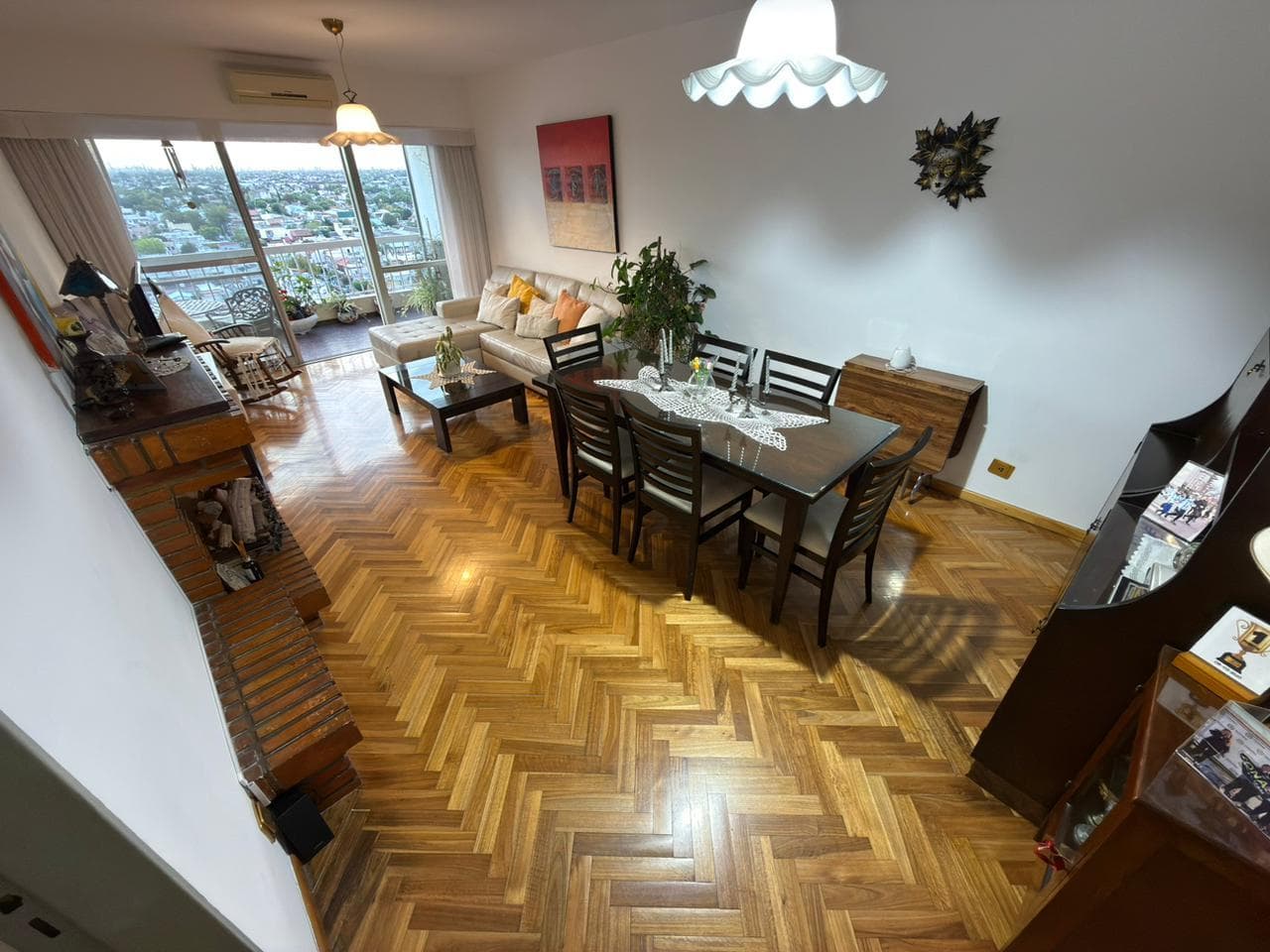 VENTA DEPARTAMENTO 4 AMBIENTES DE CATEGORÍA CON COCHERA OPCIONAL EN WILDE CENTRO