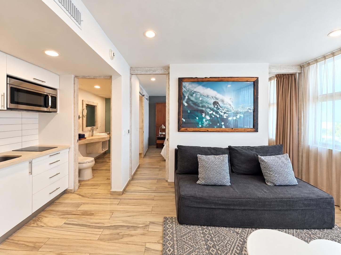 1-Bedroom Furnished Apartment Just Steps from Av. 10 — Playa del Carmen, Move-In Ready