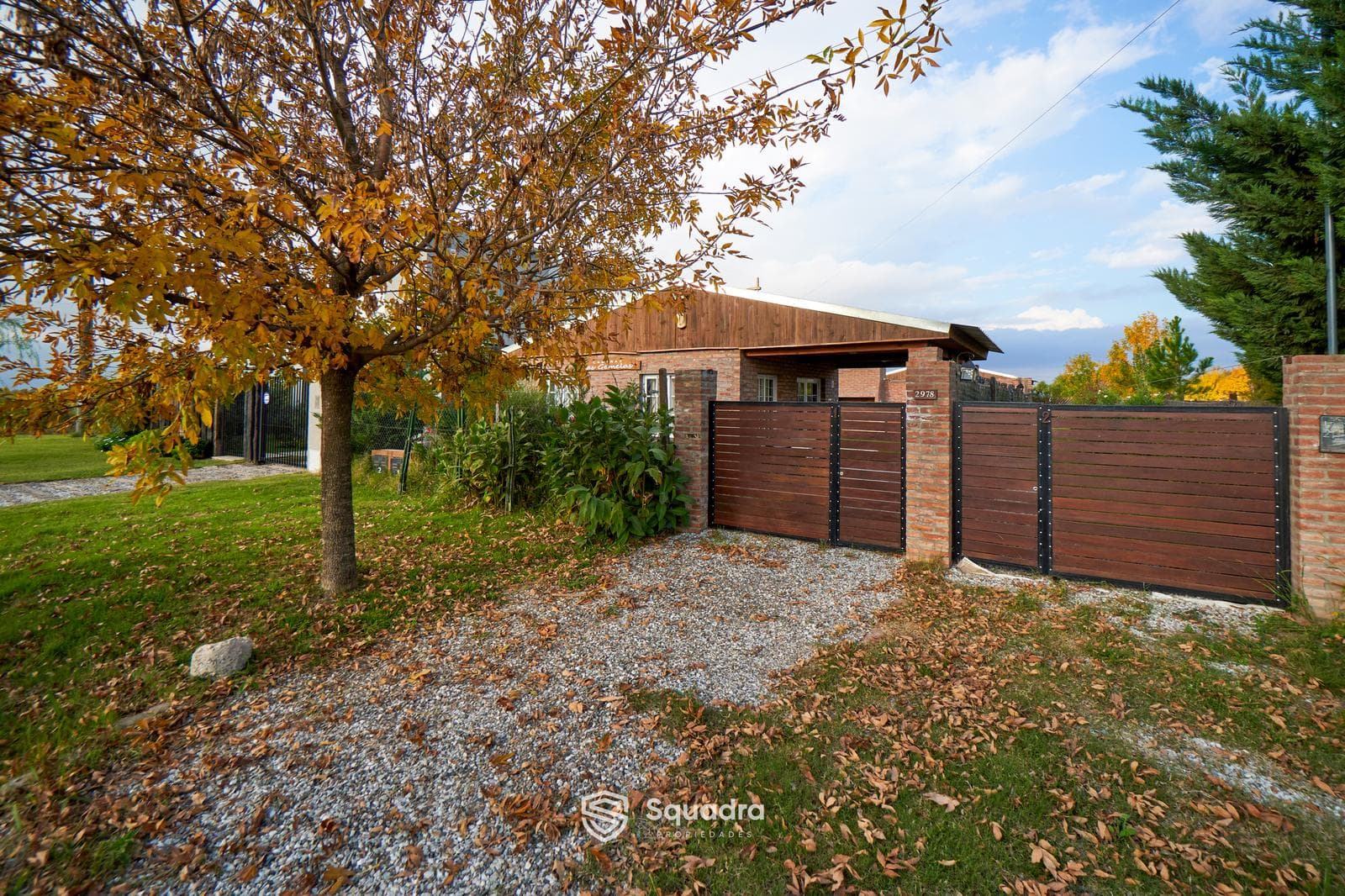 FOR SALE | TRADE - Two 1-bedroom houses, each with a garden and pool - Las Tardes, Roldán.