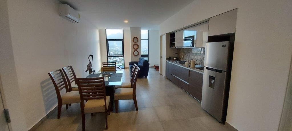 APARTMENT FOR RENT IN TORRE LUZ MITRAS, DOWNTOWN