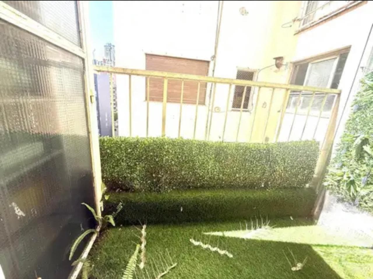 3-room apartment for sale in Palermo with garage and storage unit. Renovated. Suitable for professionals.