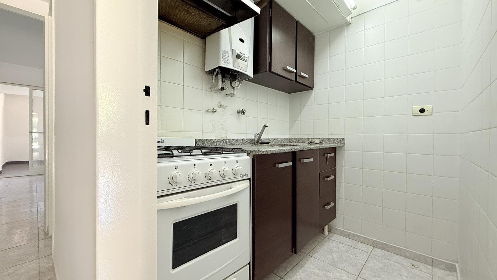 For Sale/Trade: One-Bedroom Apartment with Patio—Ideal for Professionals. Sold Out