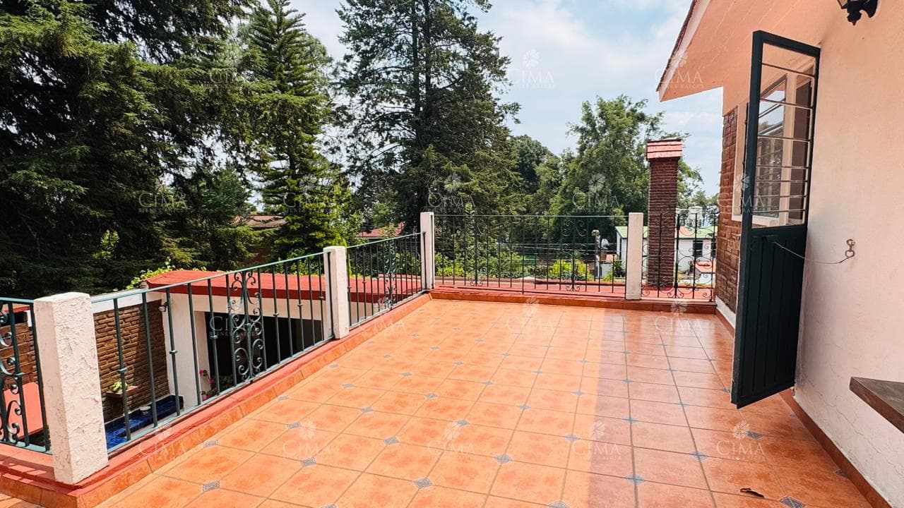 House for Sale in Real Montecasino - V397
