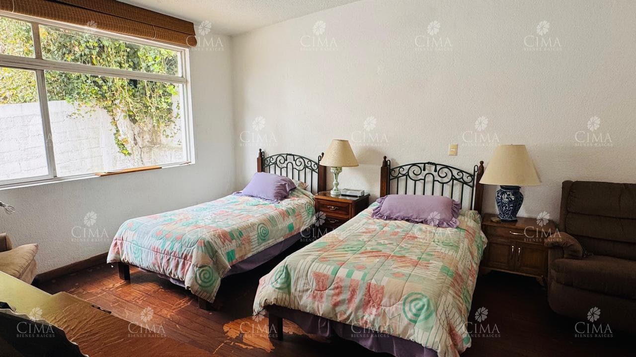 House for Sale in Real Montecasino - V397